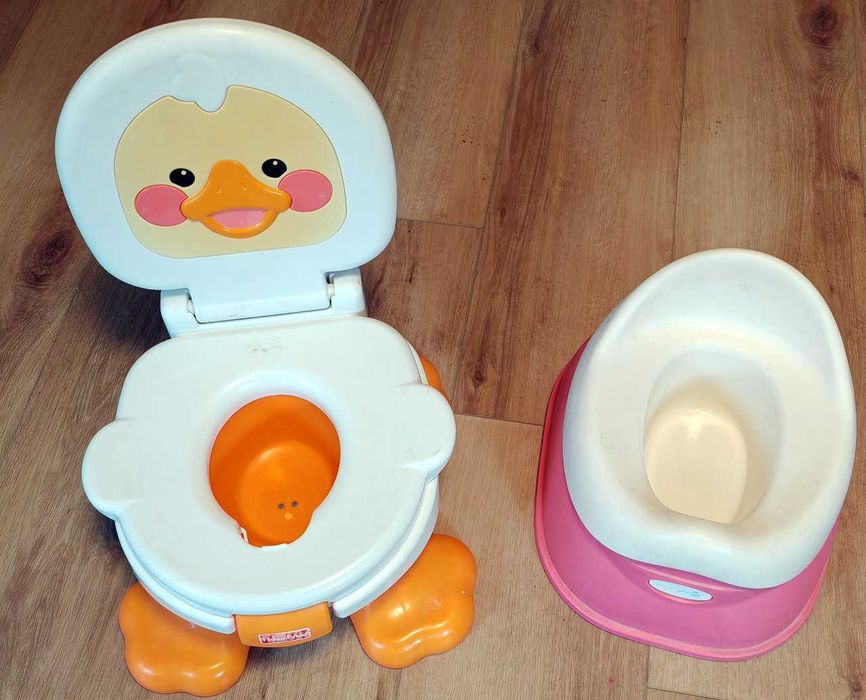 Dwa nocniki, Nocnik Fisher Price.