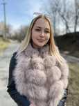 Жилетка з песца в пудровом