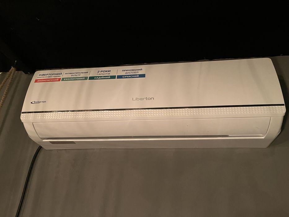 Продам інвекторний кондиціонер Liberton 18