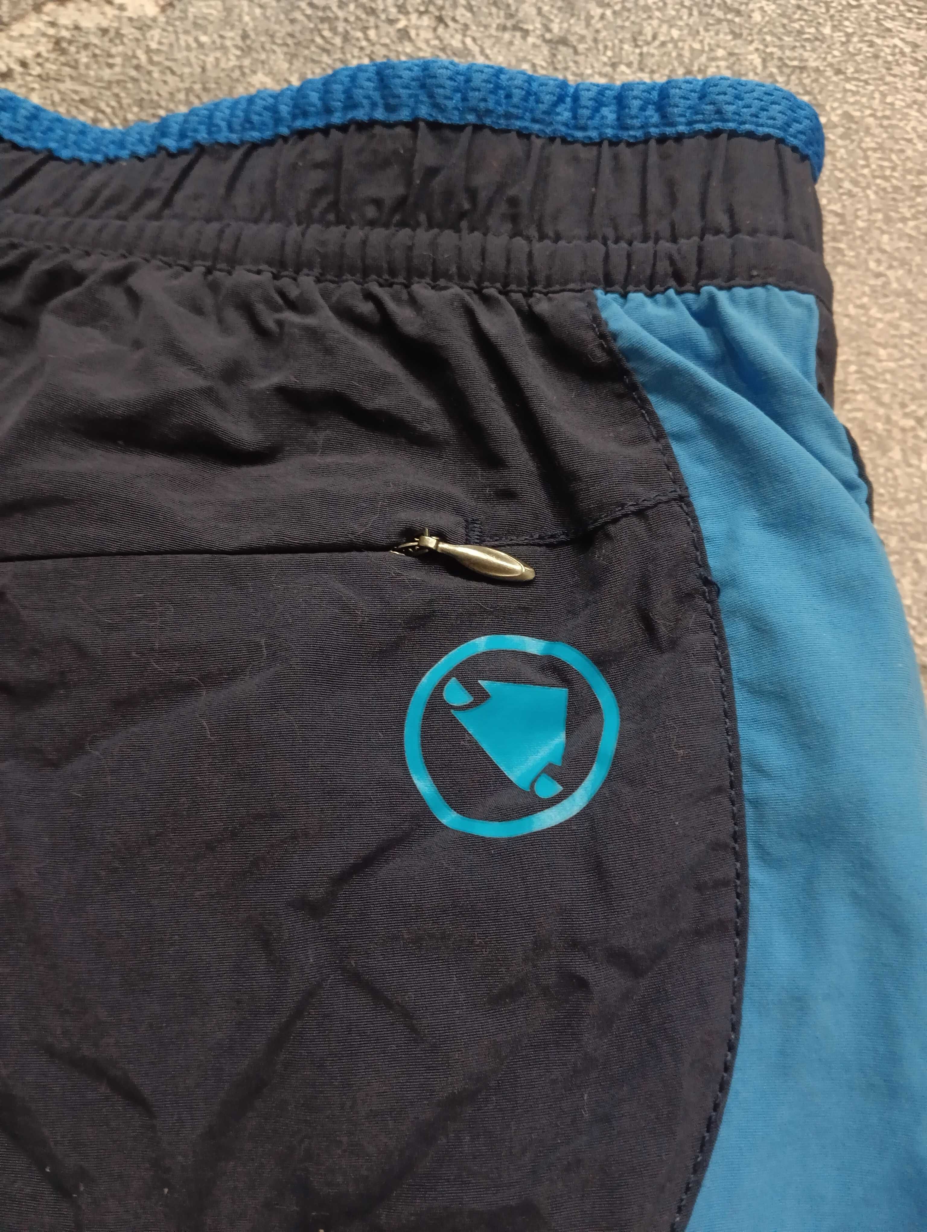 Велосипедные шорты Endura Cairn Short с памперсом endura