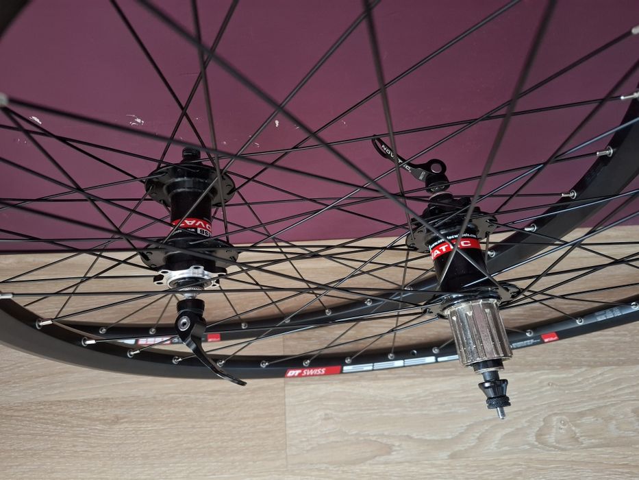 Nowe koła 28 29 dt swiss novatec bardzo mocne łożyska maszynowe