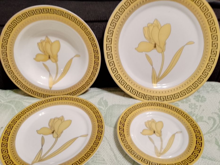 Тарелочки  четыре штуки