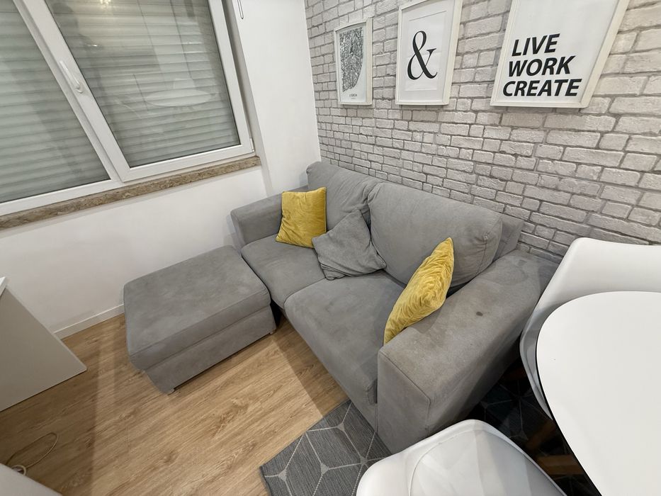 Sofa cinzento chaise