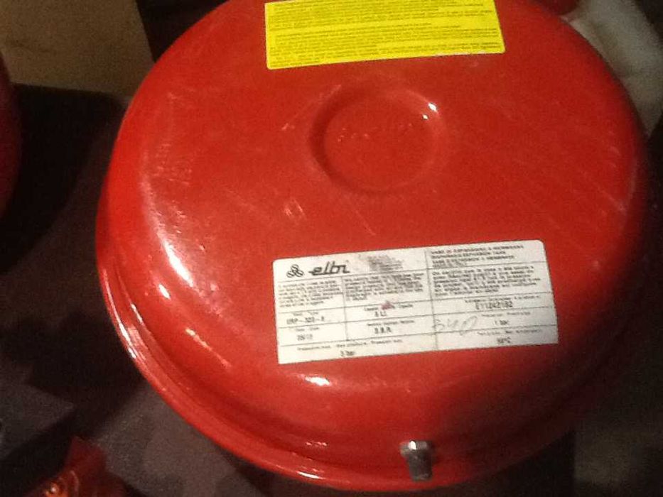 БАЧКИ  расширительные