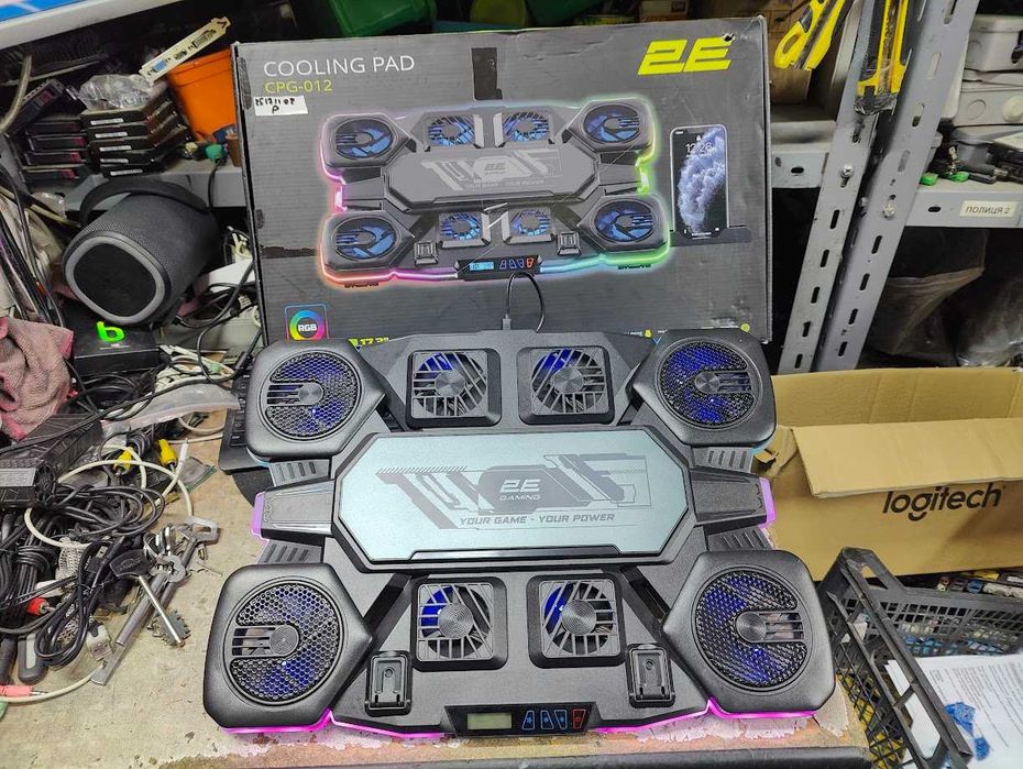 Охлаждающая подставка для ноутбука 2E Gaming CPG-012 Black