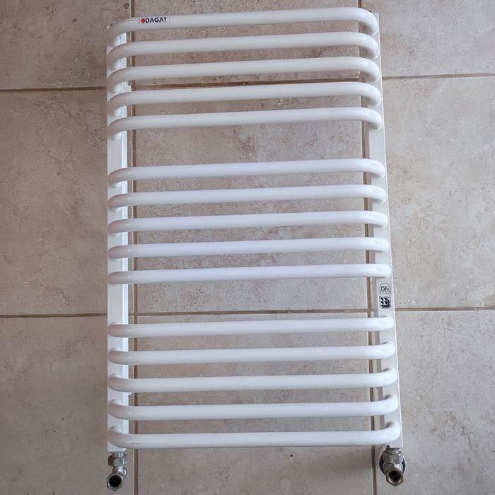 Grzejnik łazienkowy Dagat