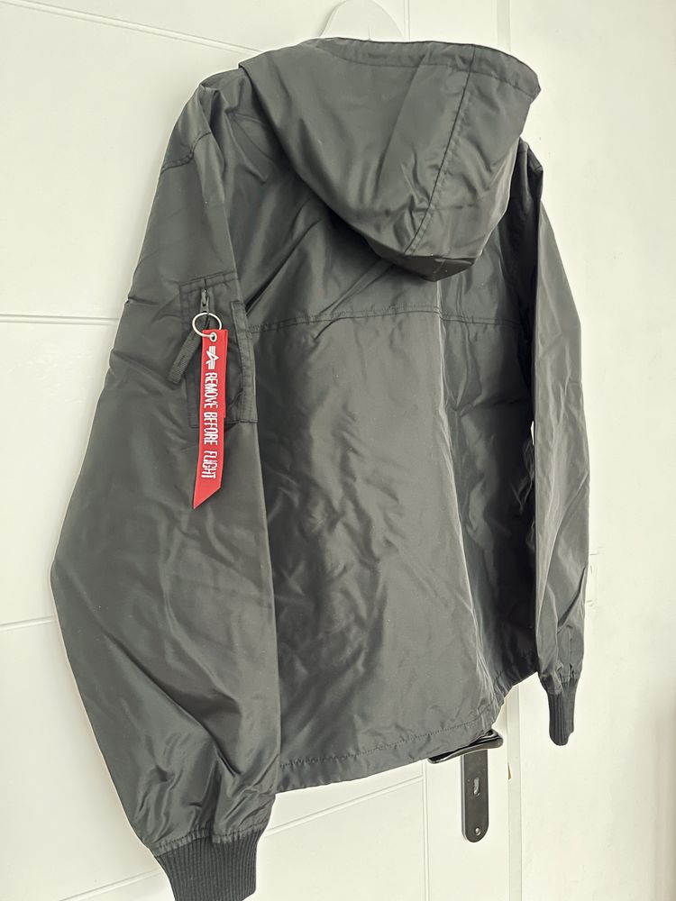 Kurtka wiatrówka letnia Alpha Industries TT Anorak LW - rozmiar L