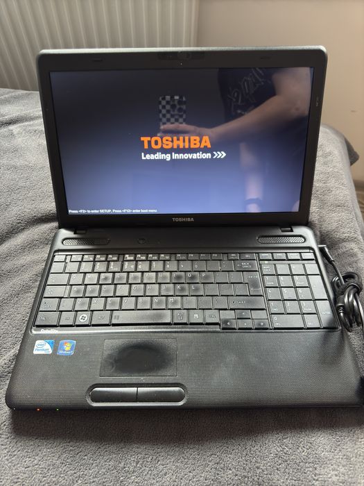 Laptop Toshiba Satellite C660-2MN sprawny