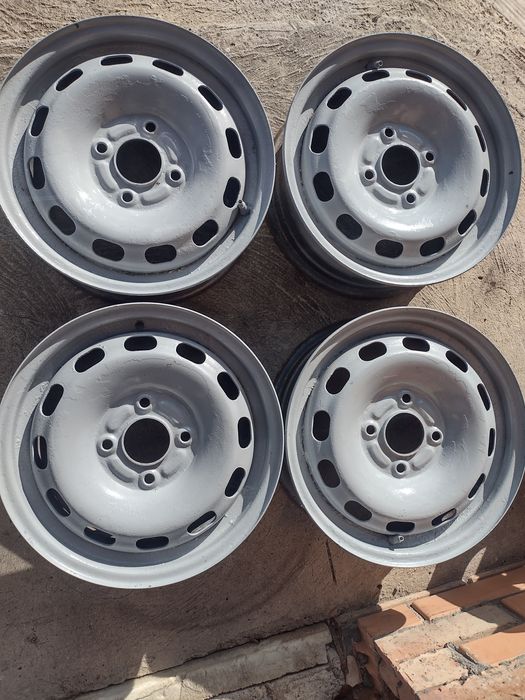 Диски 4/108 r14 Audi 80, Ford fiesta, Fusion, Focus,