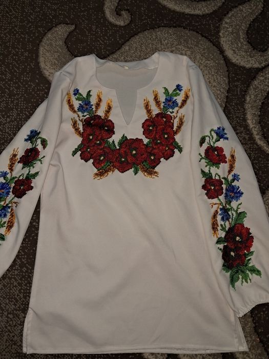 Вишиванка з бісеру