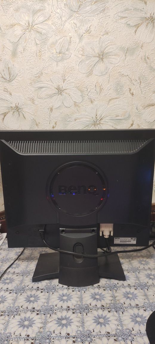 Продам монитор BENQ FP91G+ 19 дюймов