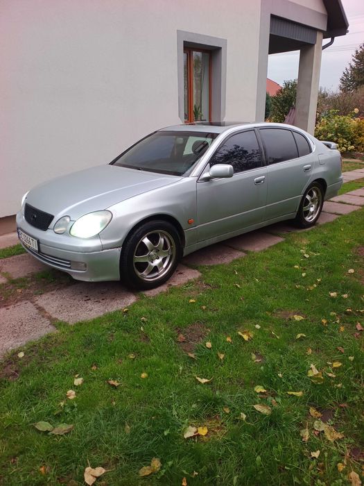 Продам лексус GS300