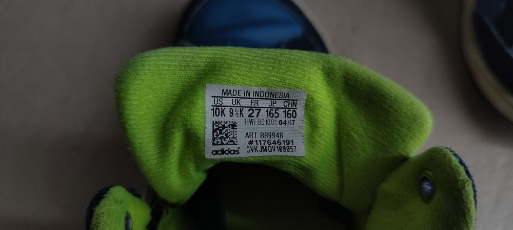 Sapatilhas Adidas n*27