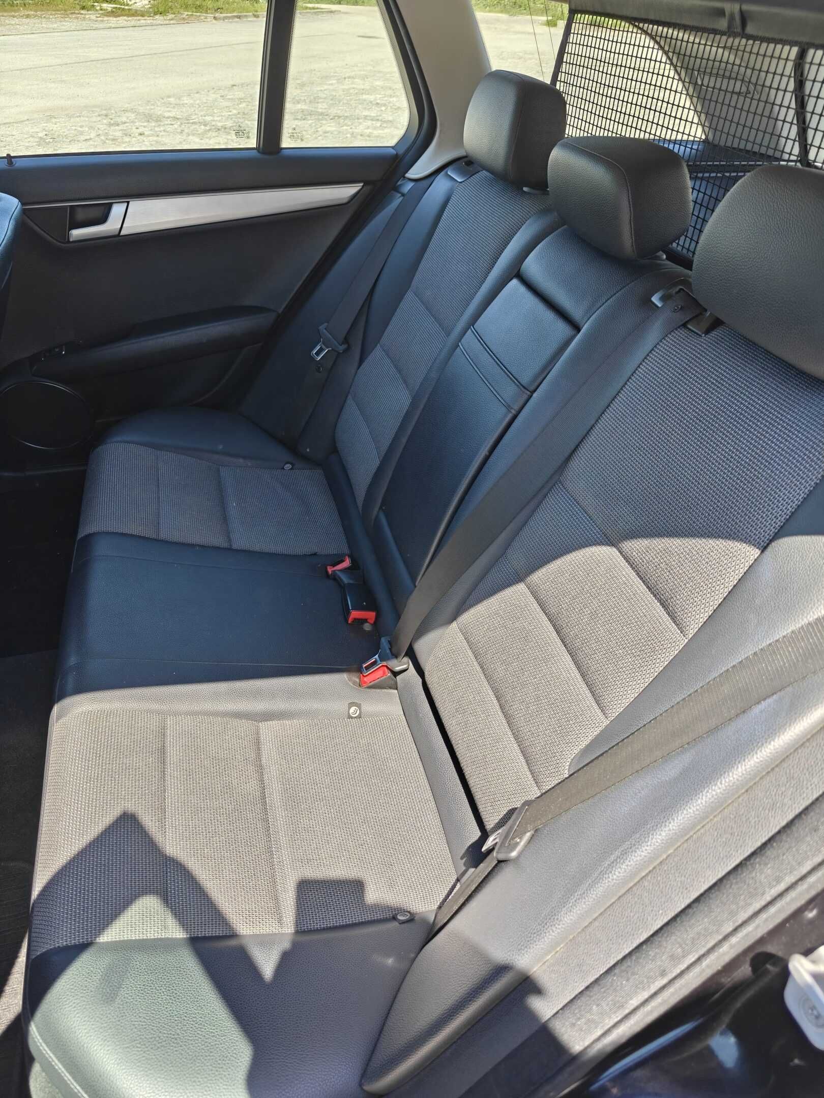 Mercedes-Benz C220D Avantgard