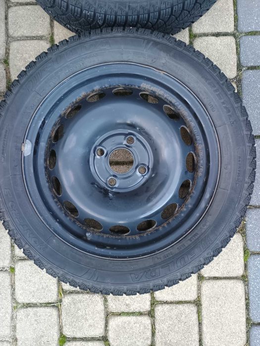 Toyota Aygo II koła, opony  zimowe 165/60 R15