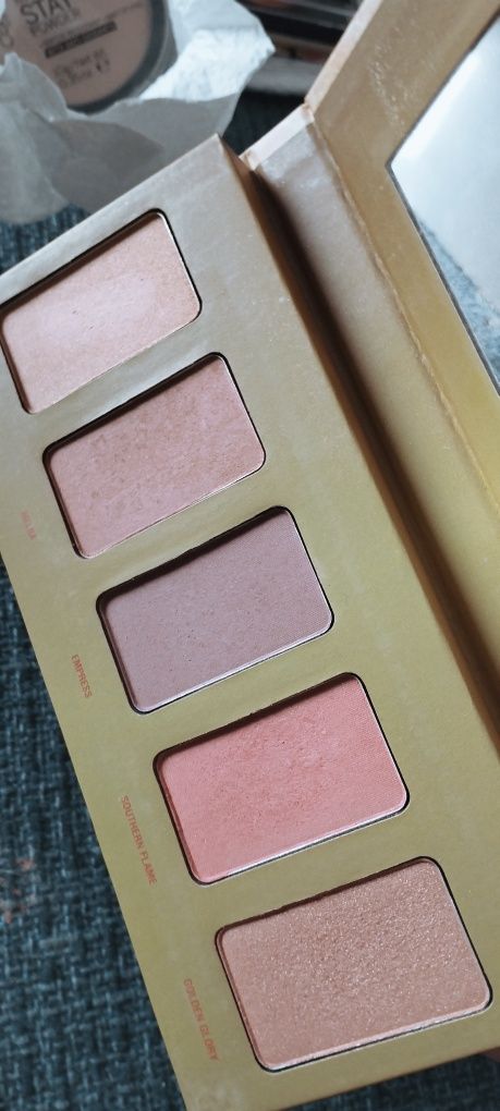 Paletas w7 blush e sombras