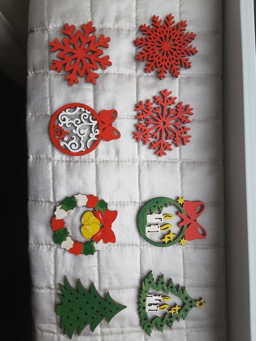 Drewniane ręcznie  malowane zawieszki na choinkę