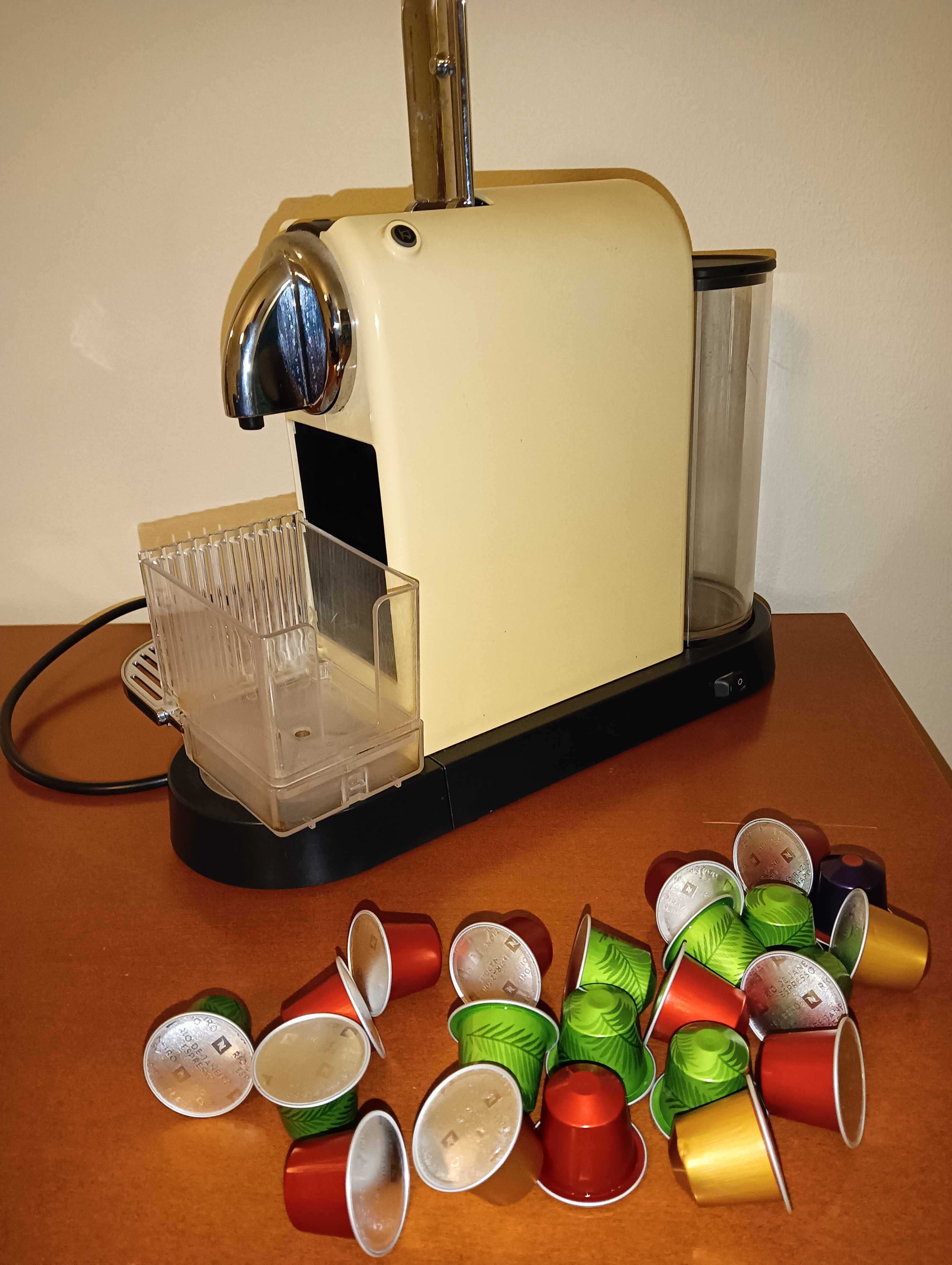 Máquina de Café Nespresso