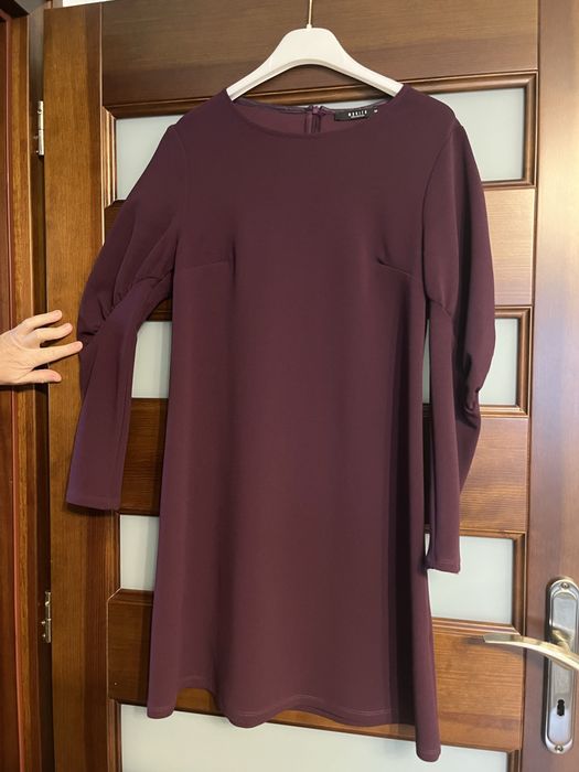 Śliwkowa elegancka sukienka rozmiar xs mohito