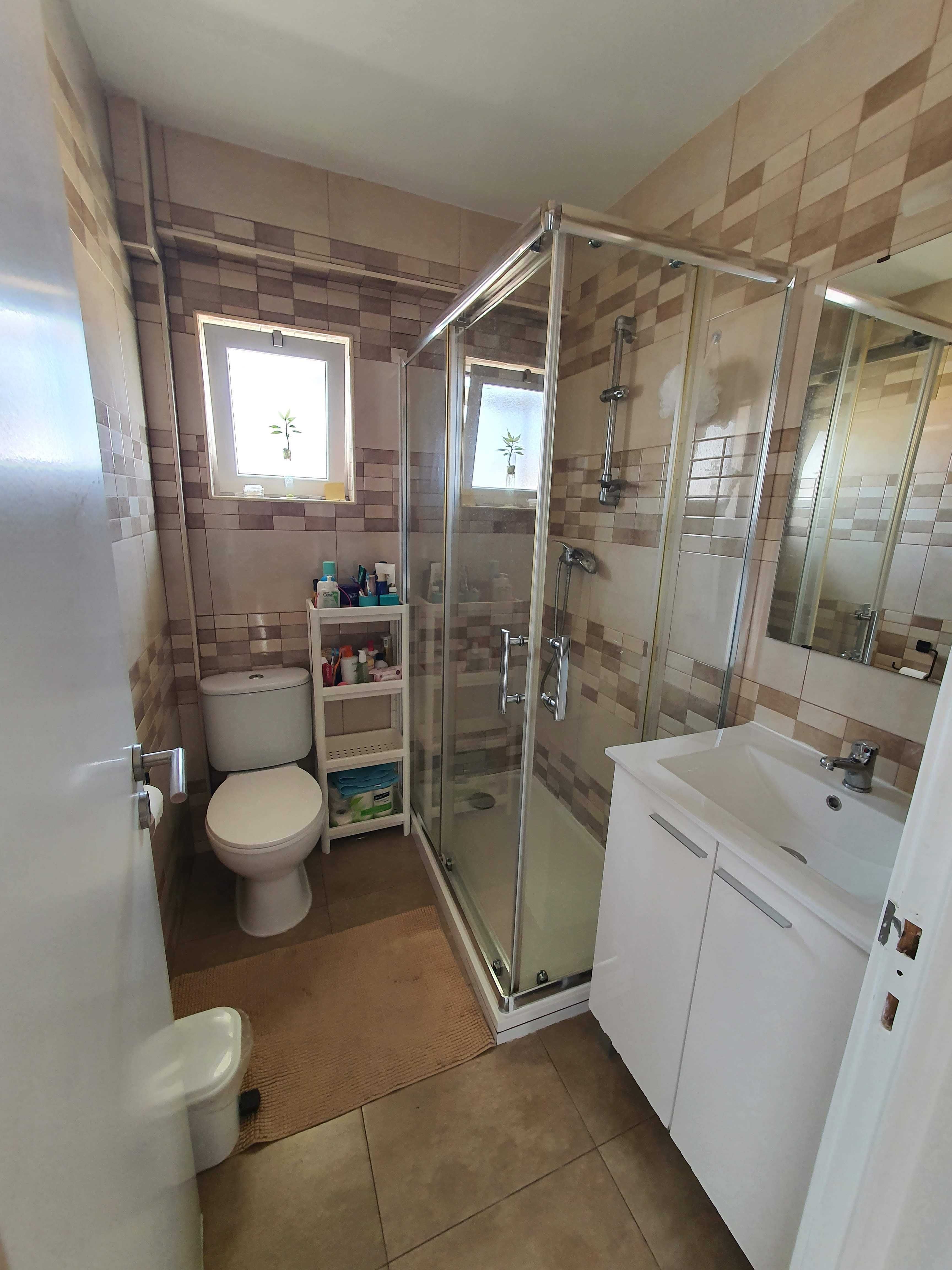 Quarto para estudante feminina