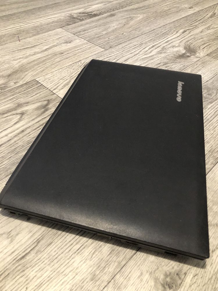 Ноутбук Lenovo