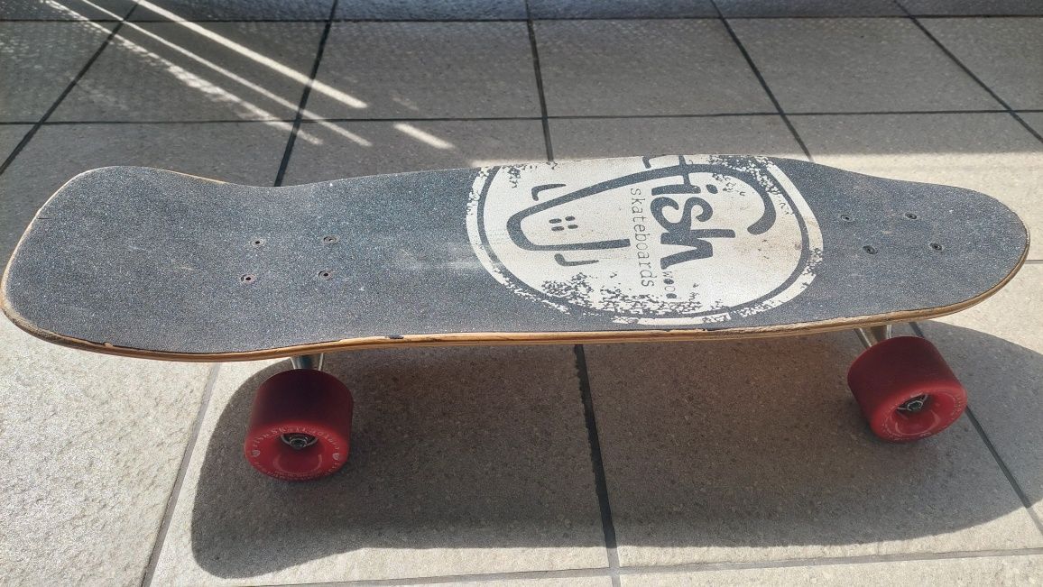 Deskorolka Fish wood skateboards.