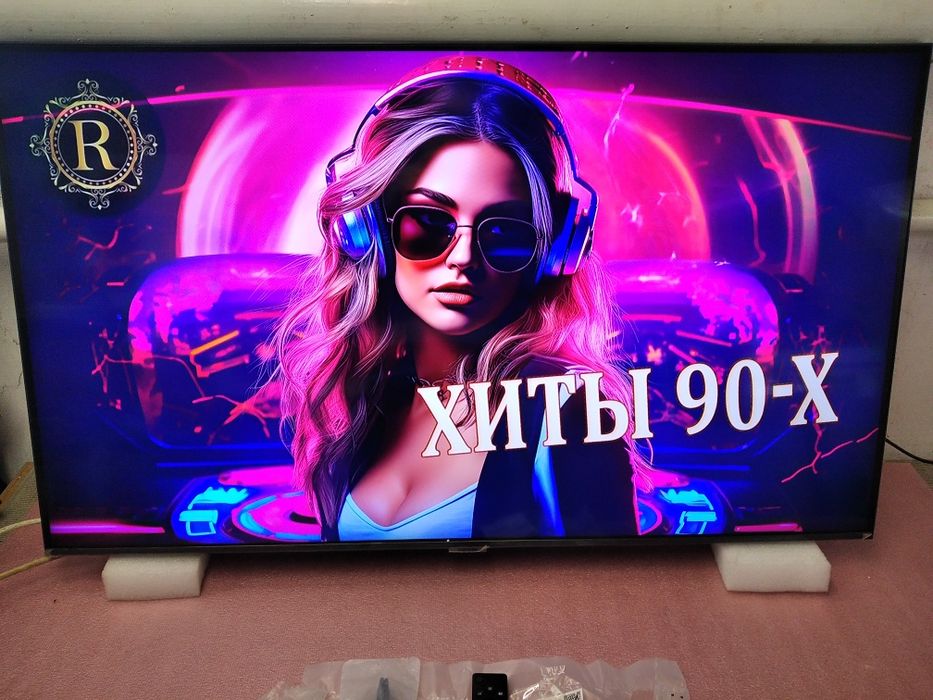 Продам телевізор SAMSUNG UE43AU 7172 SMART Wl -Fl 2024 рік гарантія