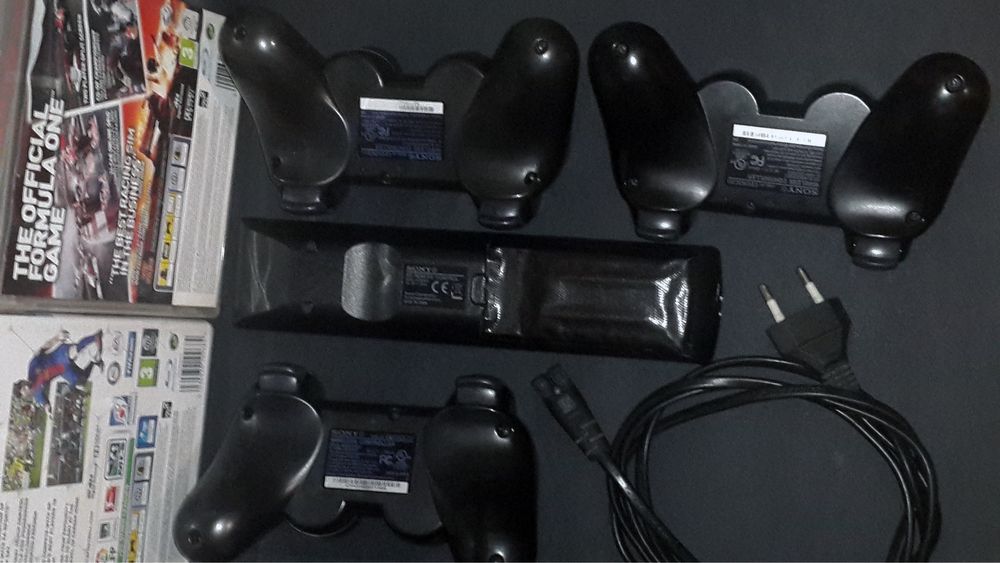 Приставка Sony PlayStation 3 Slim | PS3 / 250GB/ Офіційна/Без втручань