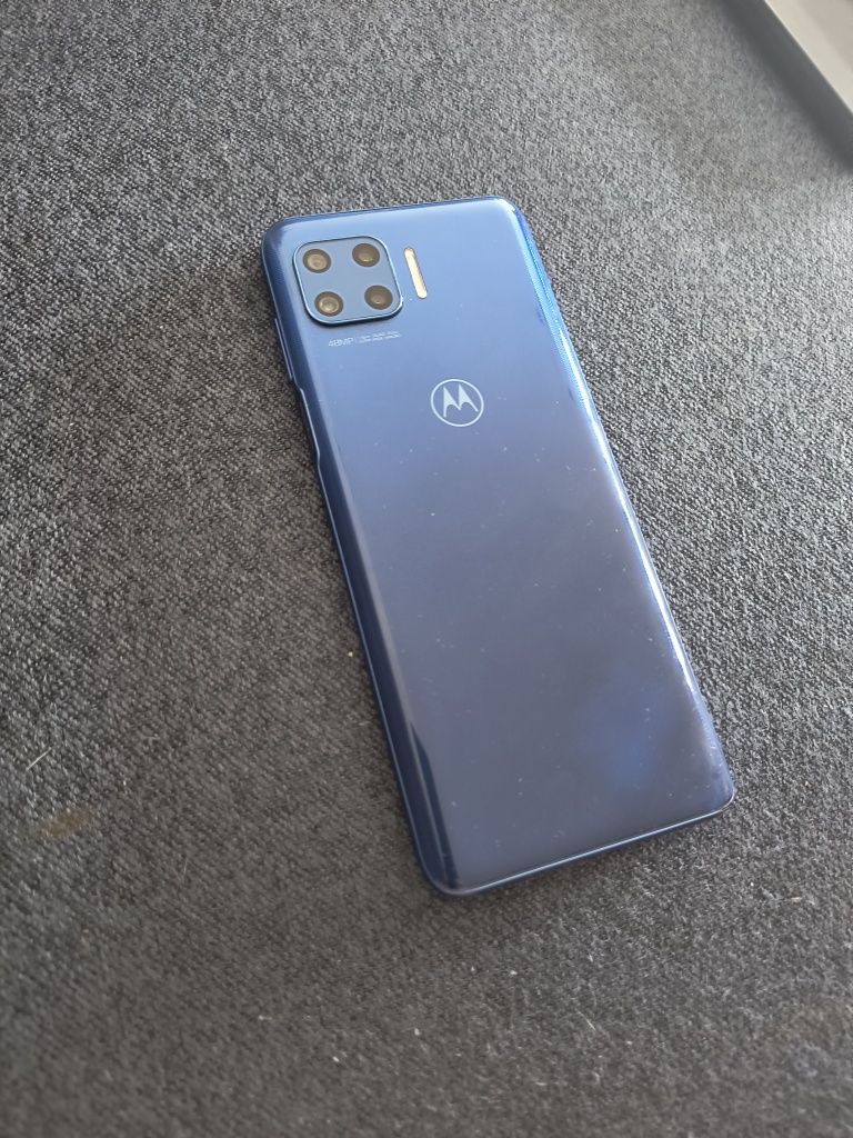 Motorola g 5 g plus