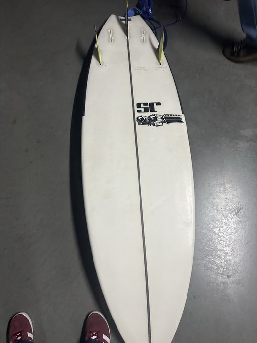 Prancha surf JS 5’9