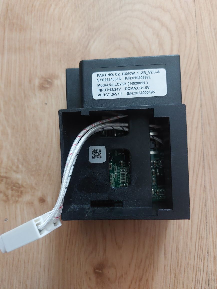 Moduł elektroniczny / sterownik lodówki samochodoweji 12/24V