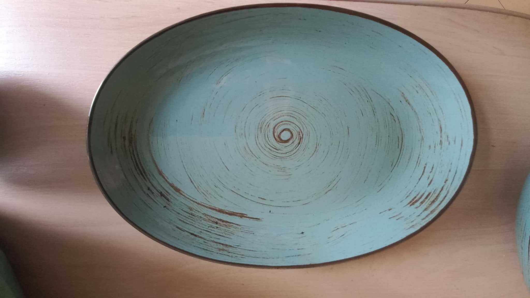 Porcelana Bogucice zestaw miski, mlecznik, cukiernica, półmisek