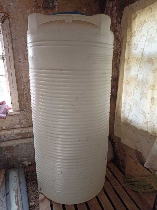 Продам Бочку 550 литров. Пищевой Пластик