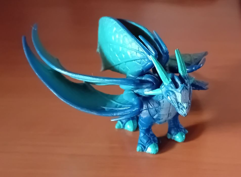 Dragão Ubisoft pequeno