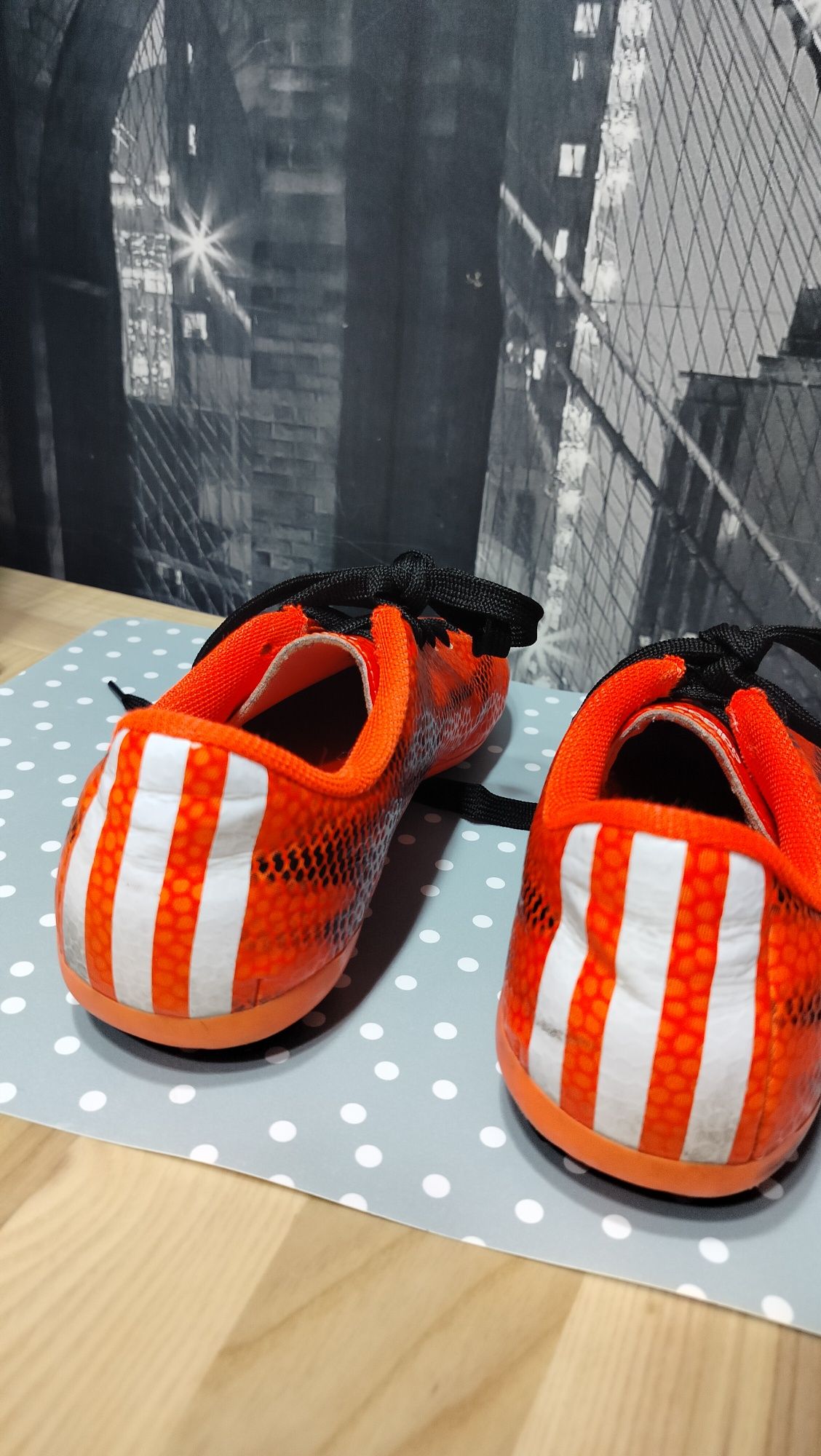 Buty sportowe do piłki Korki adidas r.38