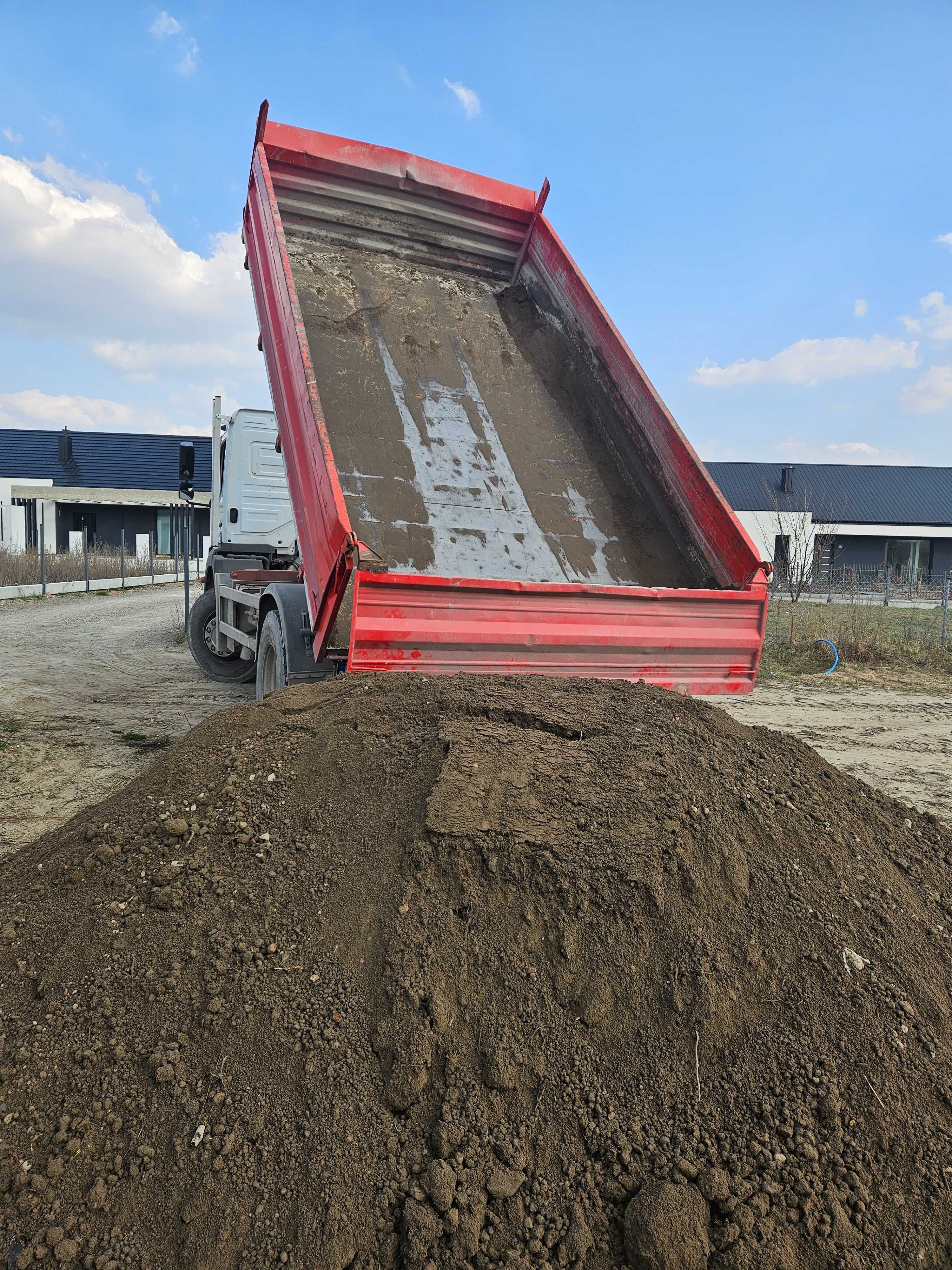 Ziemia przesiewana pod trawnik Transport od 1 tony do 28 ton