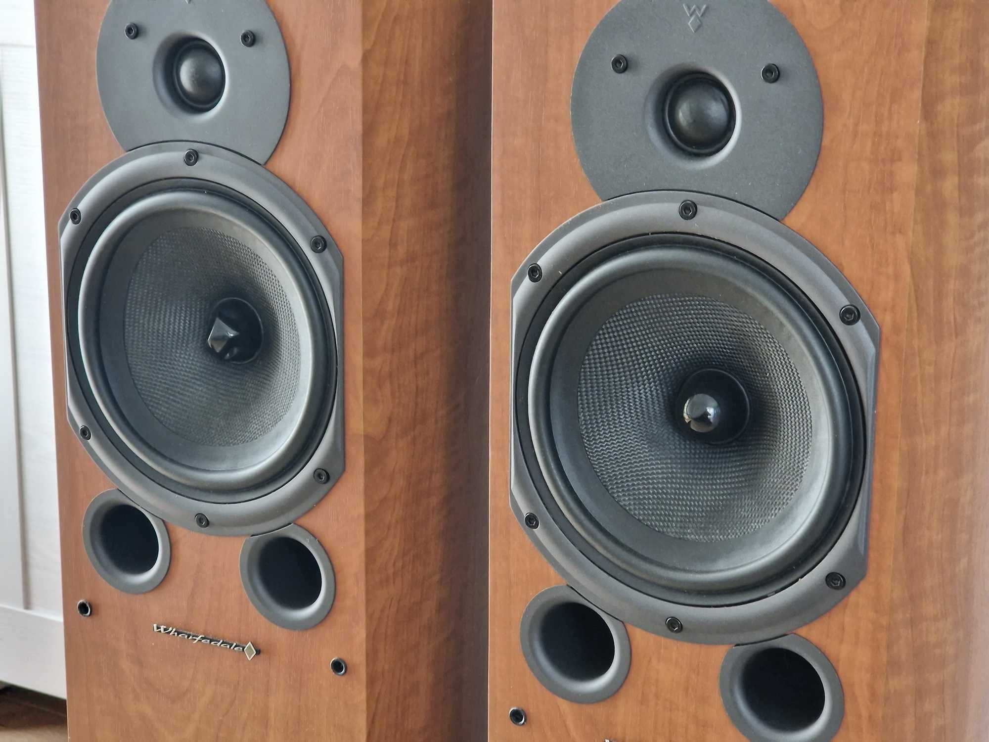 Kolumny WHARFEDALE diamond 9.4 buk
