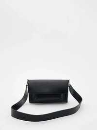 Torebka Crossbody listonoszka czarna RESERVED