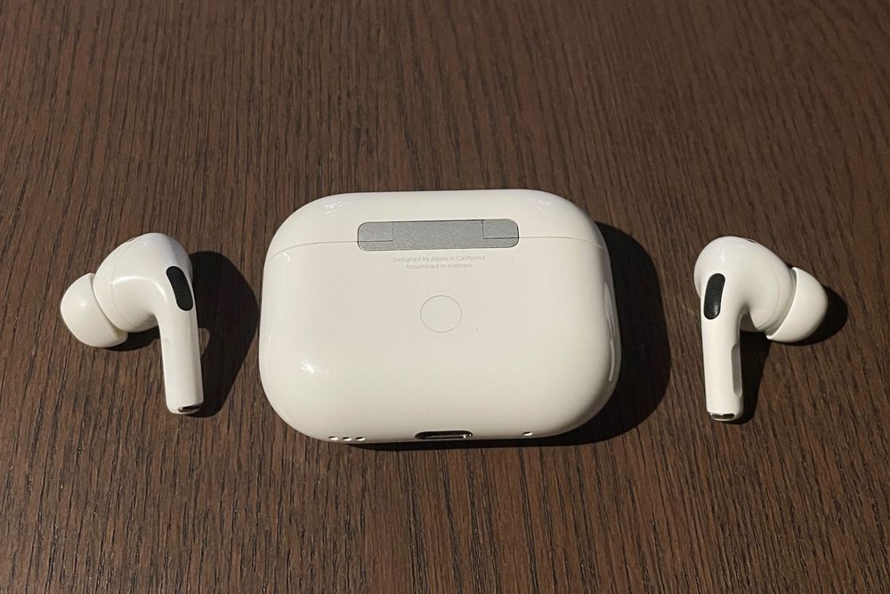 Apple AirPods Pro 2