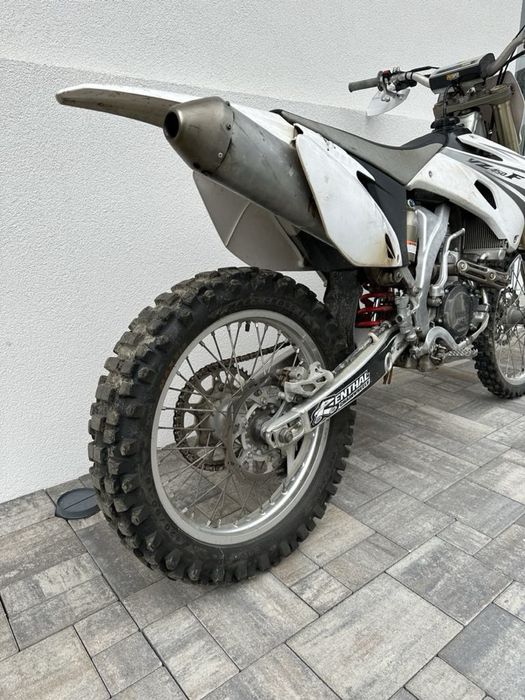 Yamaha yzf 450 …….
