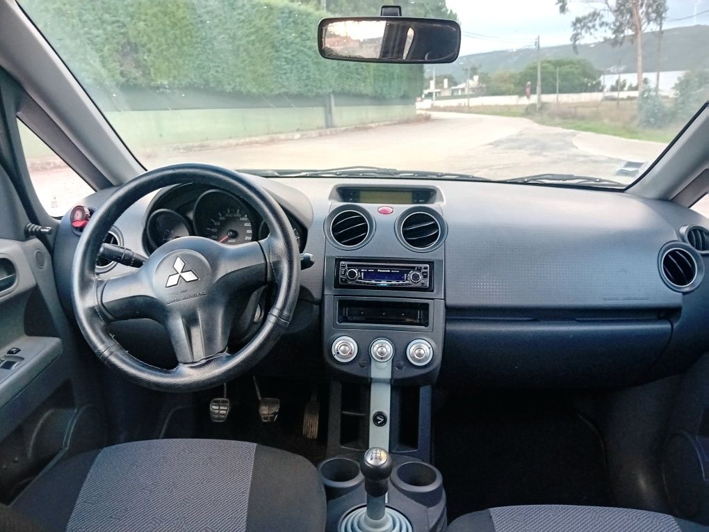 Mitsubishi colt 1.2