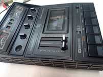 Magnetofon GRUNDIG CN 830 HI FI uszkodzony.