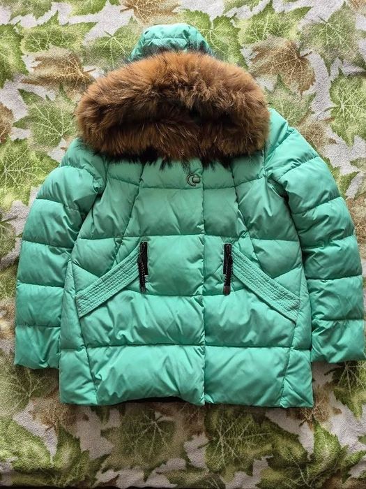 Куртка з натуральним хутром М - Л
Хутром