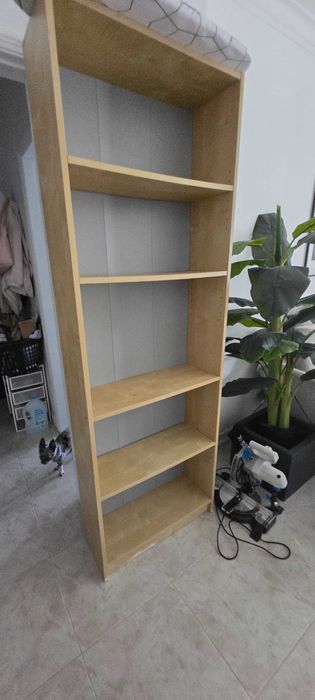 Estante bege e cinza de fundo