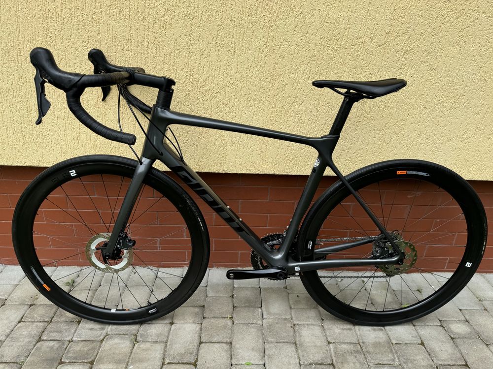 Велосипед Giant TCR Advanced 2. Карбон