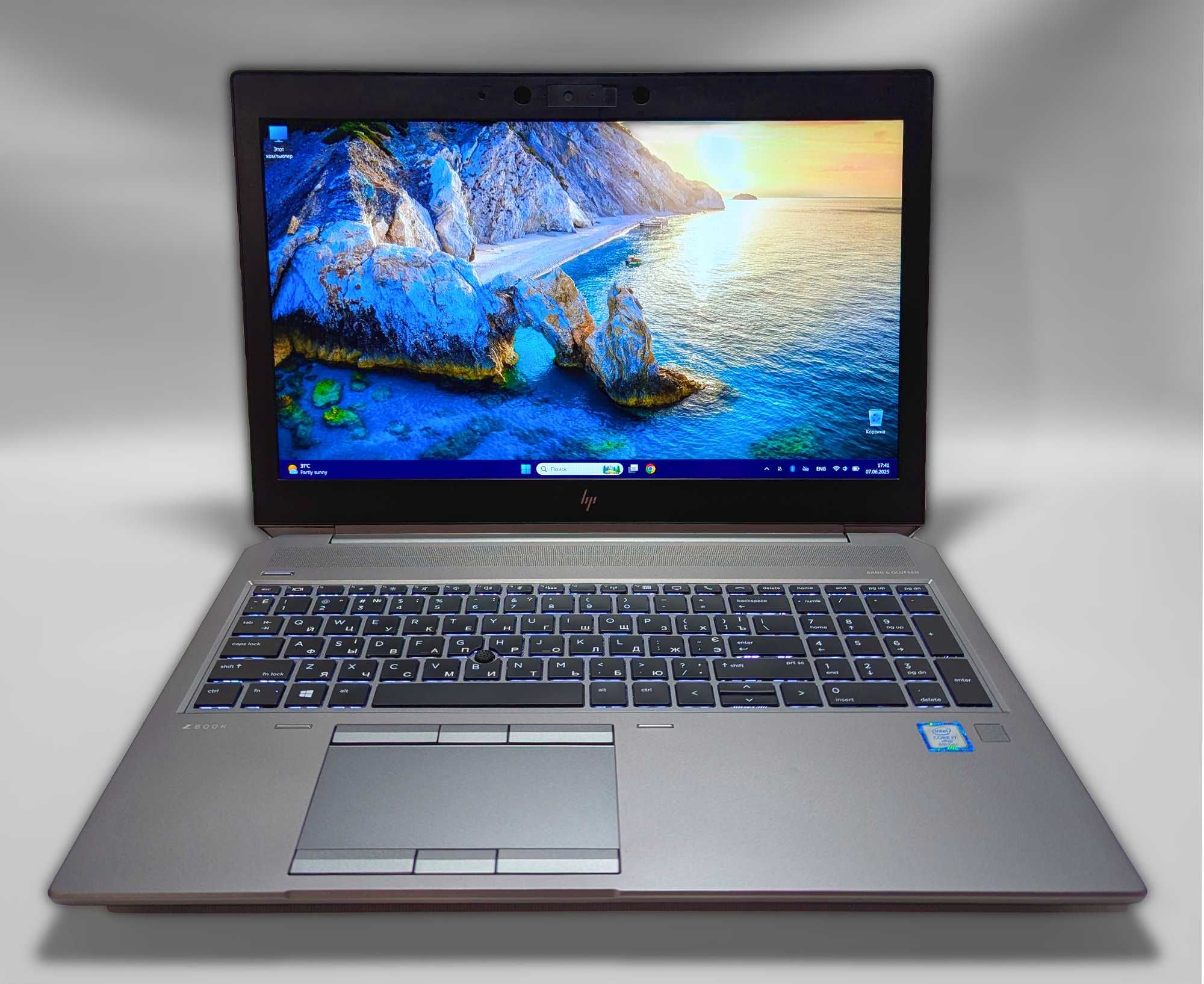 HP ZBook 15 G5 i7/6xC/4.3GHz/FHD_IPS/32G_RAM/512G_SSD/NVIDIA/FHD Webca