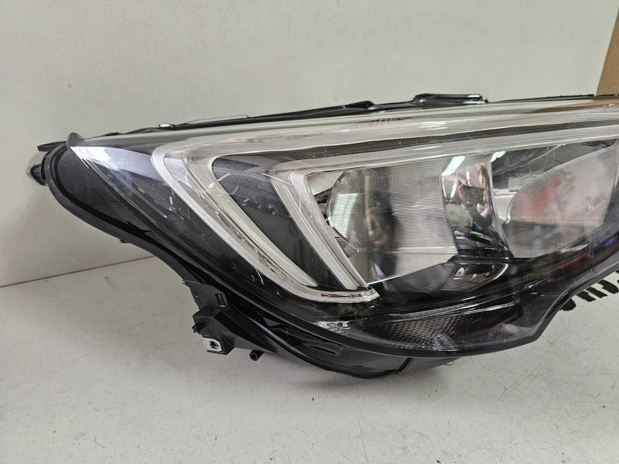Otica Direita Opel Crossland X | 127307