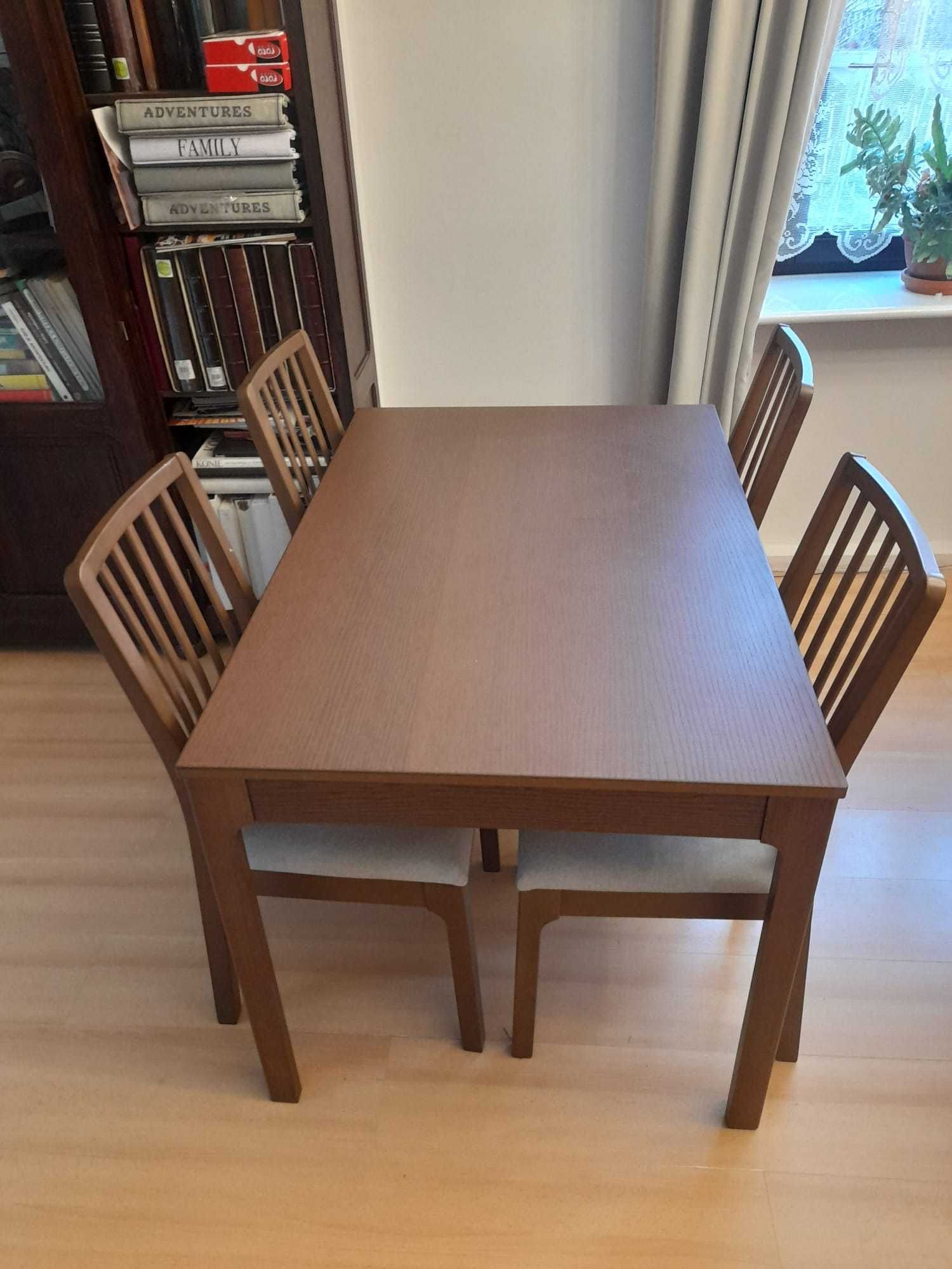 Sprzedam stół rozkładany +4 Krzesła - stan bardzo dobry Ikea EKEDALEN
