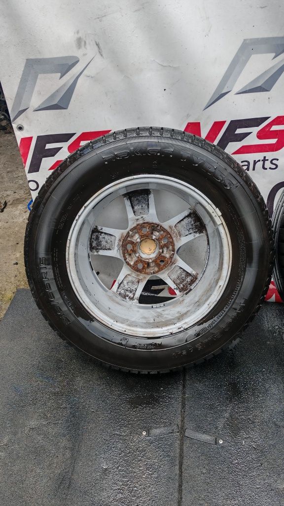 Колесо зборі 215/65 r16 j6.5 et-40 5х114.3 резина nokian в подарунок
