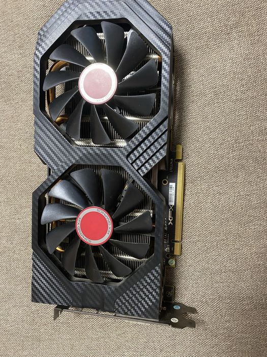 Відеокарта rx 580 на 8 гб